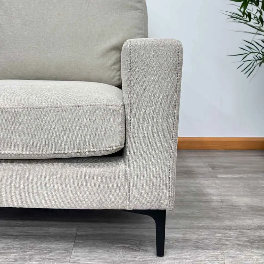 SOFA-TRIPLE-LINO -BEIGE-5.webp