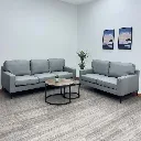 SOFA-TRIPLE -CUERO-SINTETICO -GRIS-6.webp