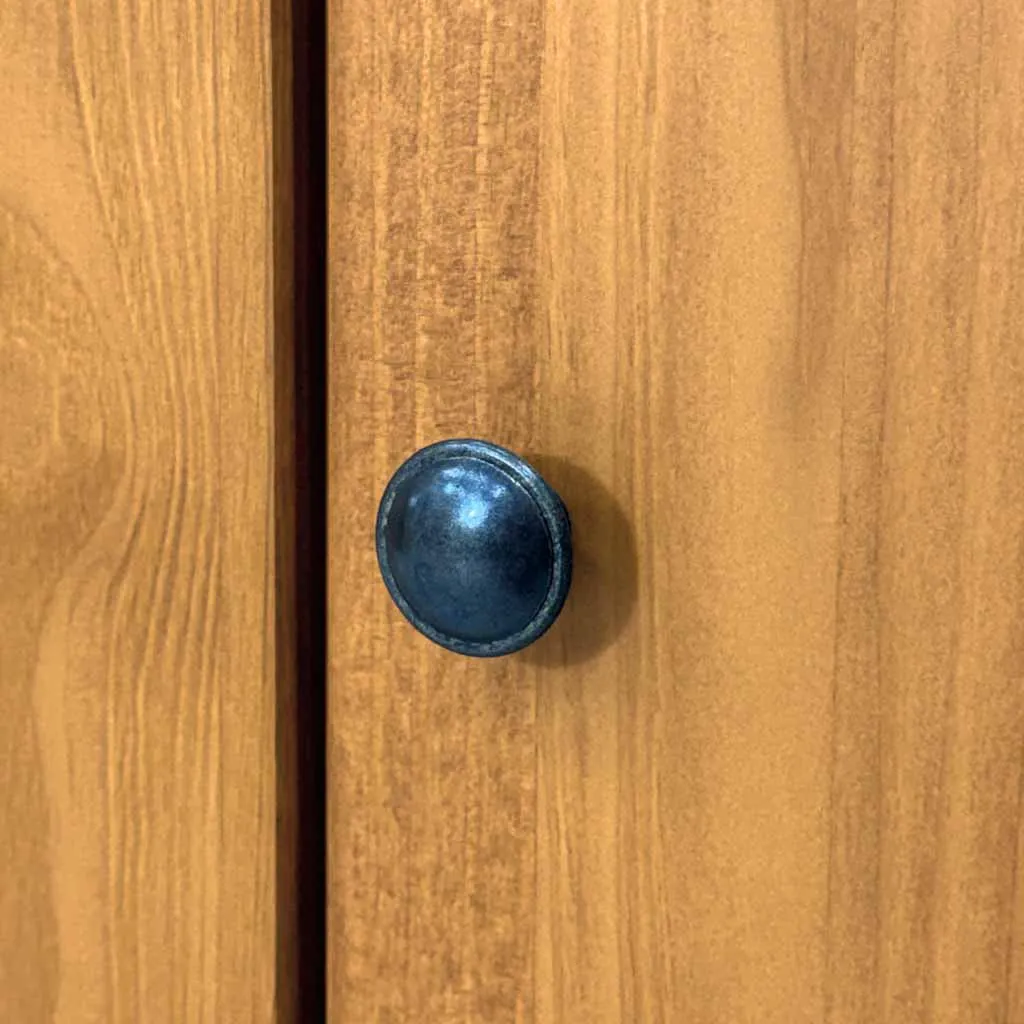 BUFETERA_3_ PUERTAS_PINO_ FREIJÓ_7.webp